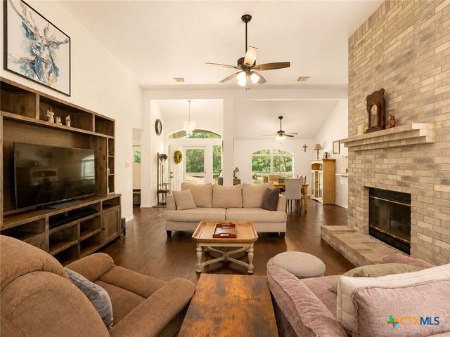 123 Elk Ridge, Canyon Lake, TX 78133