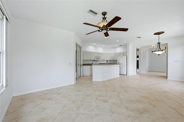 2462 MAGNOLIA CIRCLE, North Port, FL 34289