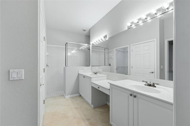 2462 MAGNOLIA CIRCLE, North Port, FL 34289