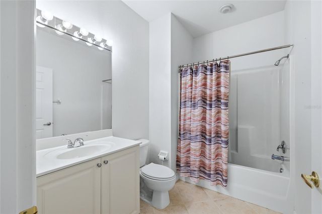 2462 MAGNOLIA CIRCLE, North Port, FL 34289