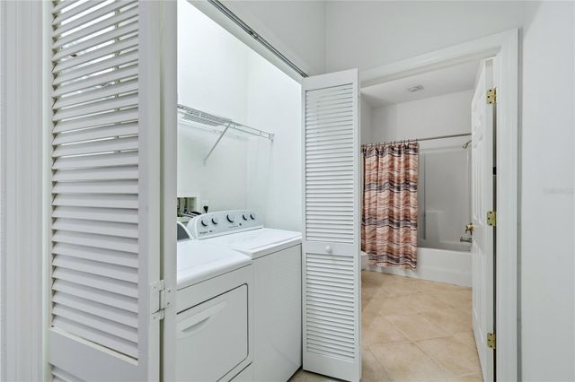 2462 MAGNOLIA CIRCLE, North Port, FL 34289