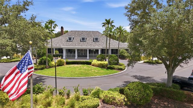2462 MAGNOLIA CIRCLE, North Port, FL 34289