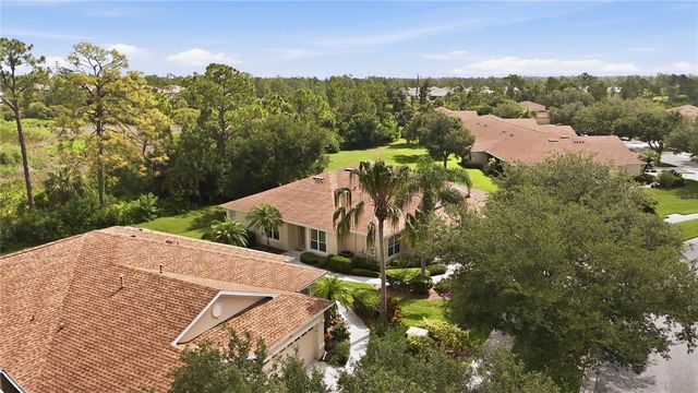 2462 MAGNOLIA CIRCLE, North Port, FL 34289