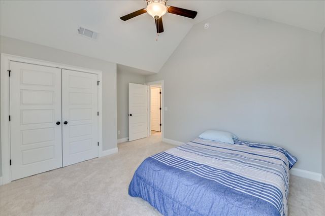 648 River Oaks Lane, Evans, GA 30809