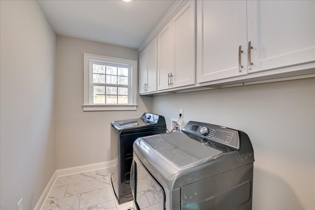 648 River Oaks Lane, Evans, GA 30809