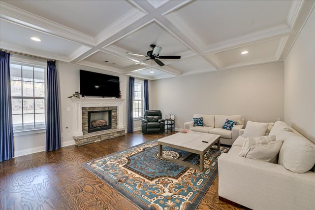 648 River Oaks Lane, Evans, GA 30809