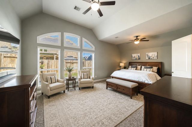 23338 Hillsview Lane, New Caney, TX 77357