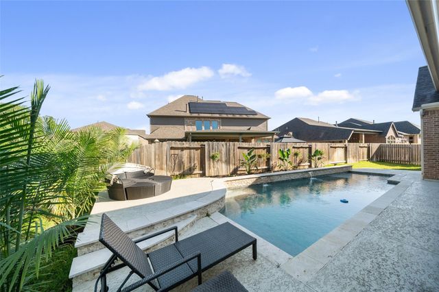23338 Hillsview Lane, New Caney, TX 77357