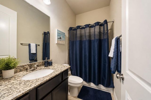 23338 Hillsview Lane, New Caney, TX 77357
