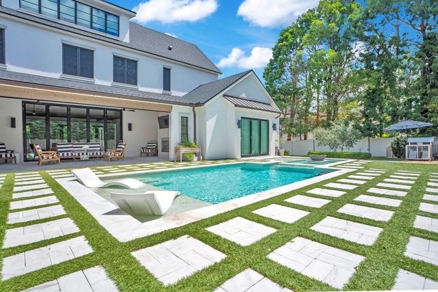 650 DIXIE PARKWAY, Winter Park, FL 32789