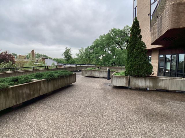 2950 Dean Parkway 604, Minneapolis, MN 55416