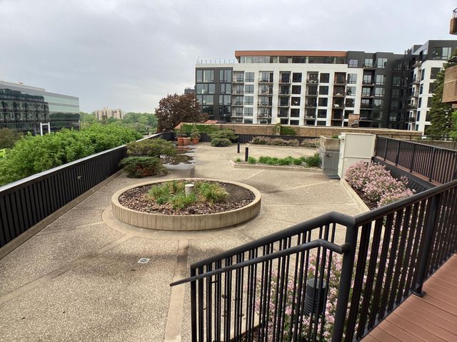 2950 Dean Parkway 604, Minneapolis, MN 55416