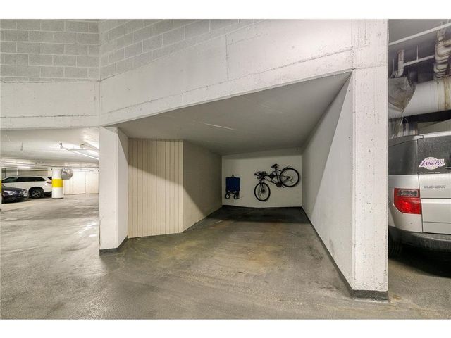 2950 Dean Parkway 604, Minneapolis, MN 55416