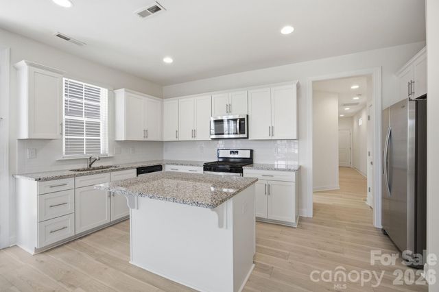 2015 Claybrook Lane, Denver, NC 28037