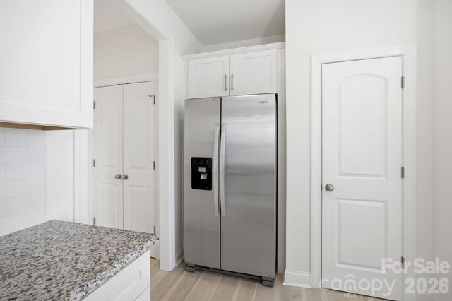 2015 Claybrook Lane, Denver, NC 28037