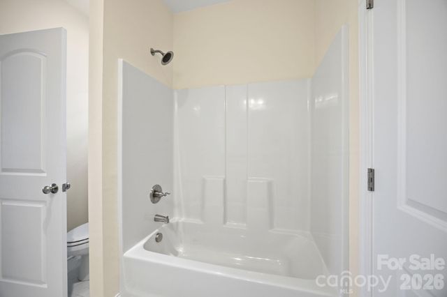 2015 Claybrook Lane, Denver, NC 28037
