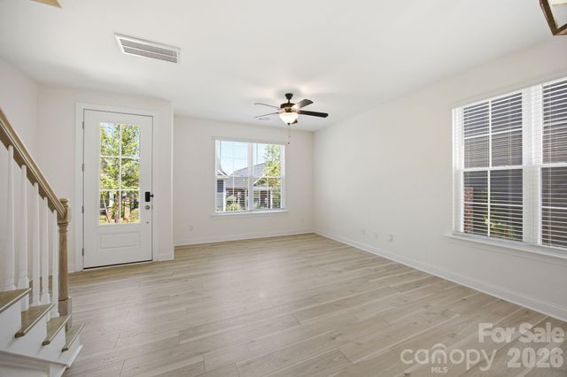 2015 Claybrook Lane, Denver, NC 28037