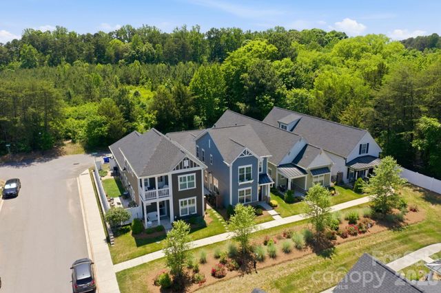 2015 Claybrook Lane, Denver, NC 28037