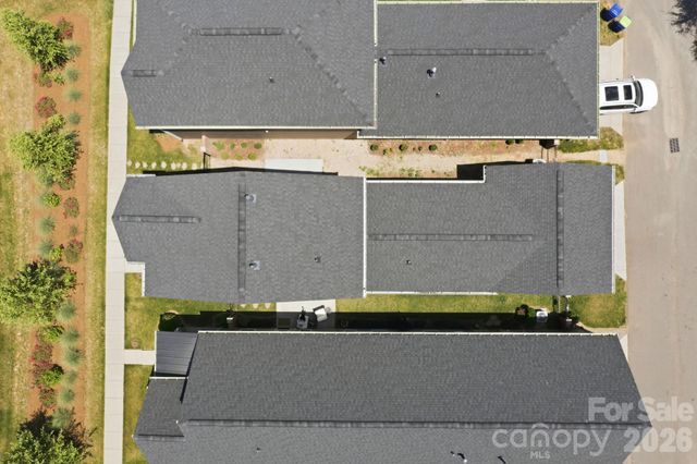2015 Claybrook Lane, Denver, NC 28037