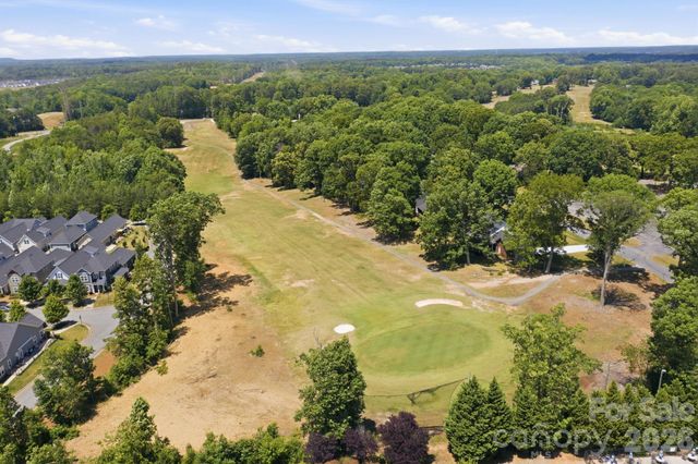 2015 Claybrook Lane, Denver, NC 28037
