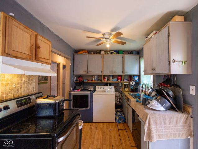 8217 E 48th Street, Indianapolis, IN 46226