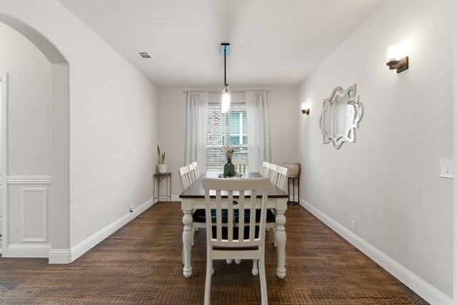 11728 Dixon Drive, Fort Worth, TX 76108