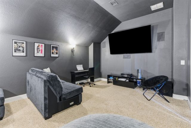 11728 Dixon Drive, Fort Worth, TX 76108