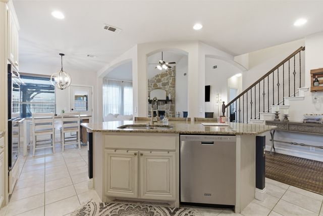 11728 Dixon Drive, Fort Worth, TX 76108