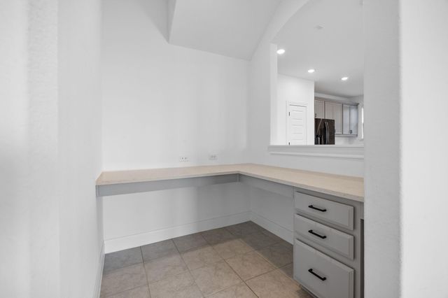 22212 Coyote Cave TRL, Spicewood, TX 78669