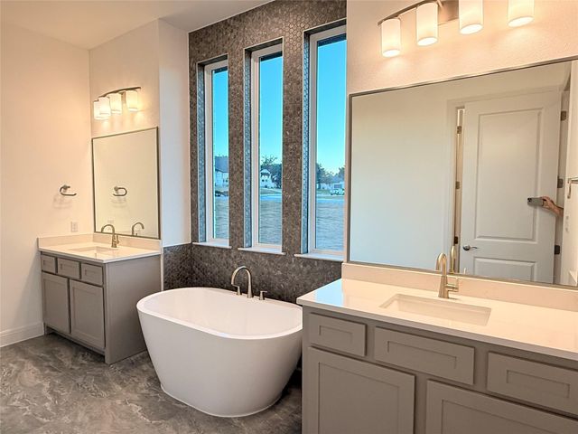 204 Rusty Colt, Liberty Hill, TX 78642