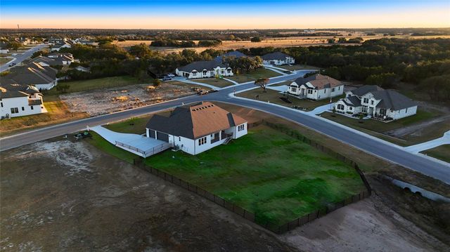 204 Rusty Colt, Liberty Hill, TX 78642