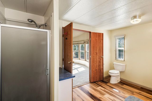 21533 Anron Lane, Redding, CA 96003