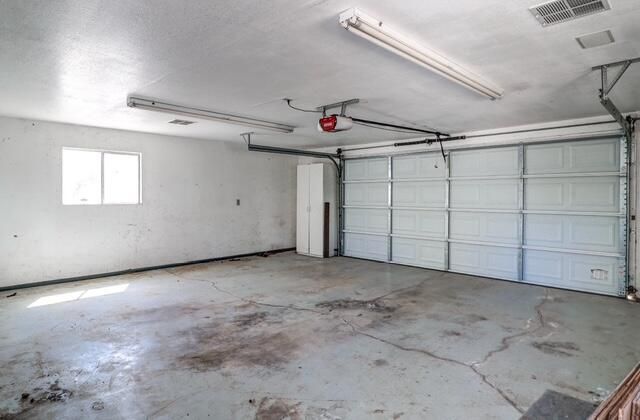 21533 Anron Lane, Redding, CA 96003
