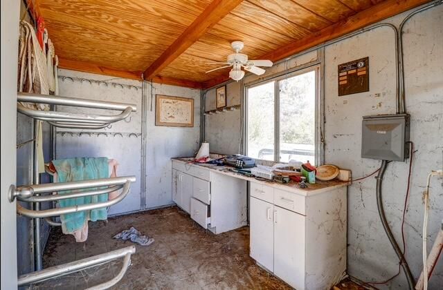21533 Anron Lane, Redding, CA 96003