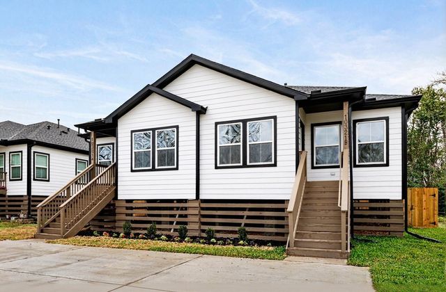 5101 Rue Street A, Houston, TX 77033