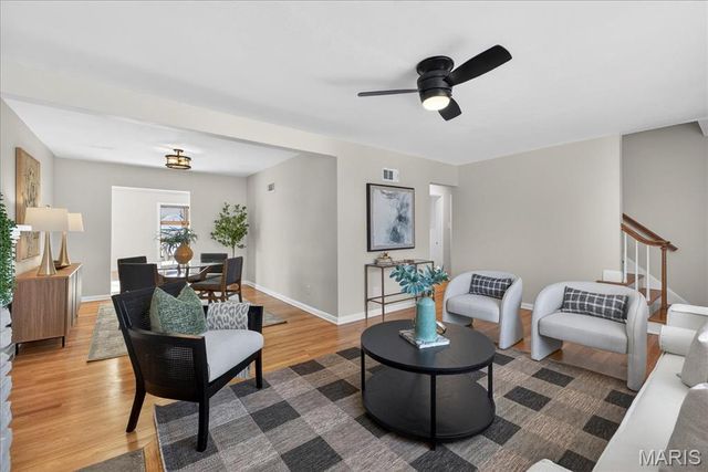 509 Parkwoods Avenue, Kirkwood, MO 63122