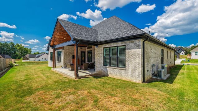 1630 Dolphin Drive, Conway, AR 72034