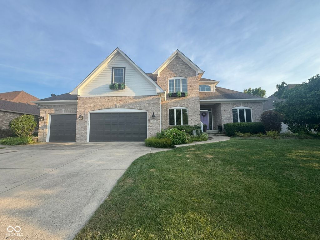 3613 Sugar Maple Court, Greenwood, IN 46142