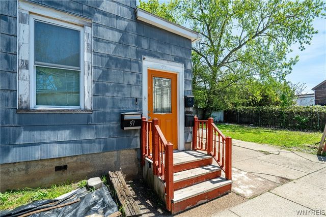 95 10th Street, Buffalo, NY 14201