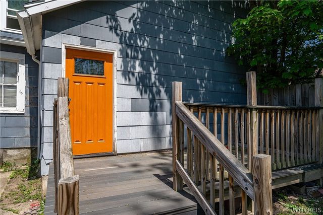 95 10th Street, Buffalo, NY 14201