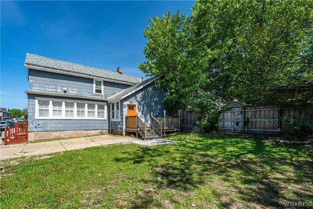 95 10th Street, Buffalo, NY 14201