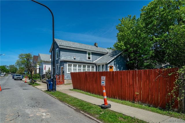 95 10th Street, Buffalo, NY 14201