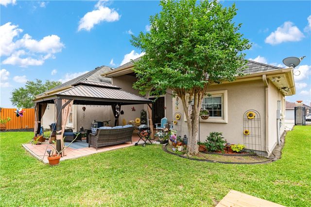 4541 Ballad Tree Dr, Corpus Christi, TX 78410