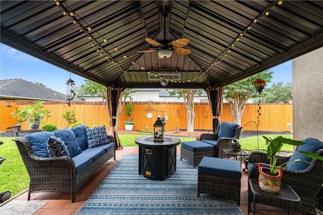 4541 Ballad Tree Dr, Corpus Christi, TX 78410