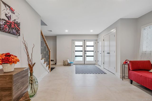 243 Mott Street, Oceanside, NY 11572