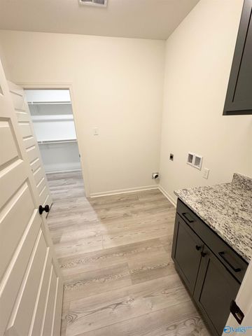 16702 Ted Childs Drive, Athens, AL 35613