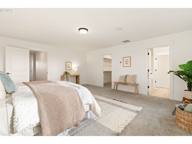 31020 Nw KAYBERN St, North Plains, OR 97133