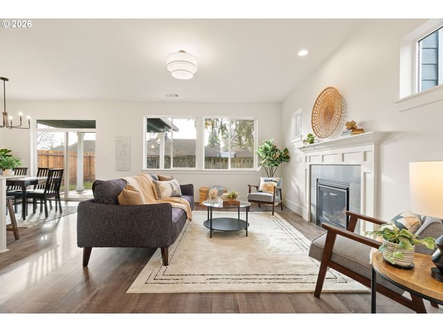 31020 Nw KAYBERN St, North Plains, OR 97133