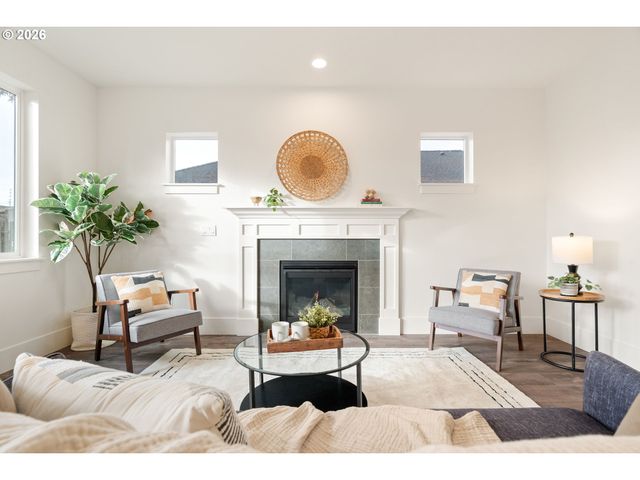 31020 Nw KAYBERN St, North Plains, OR 97133