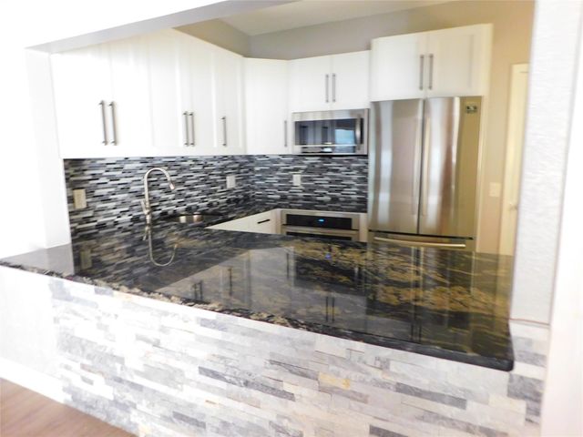 3370 Beau Rivage Dr 2-A, Pompano Beach, FL 33064
